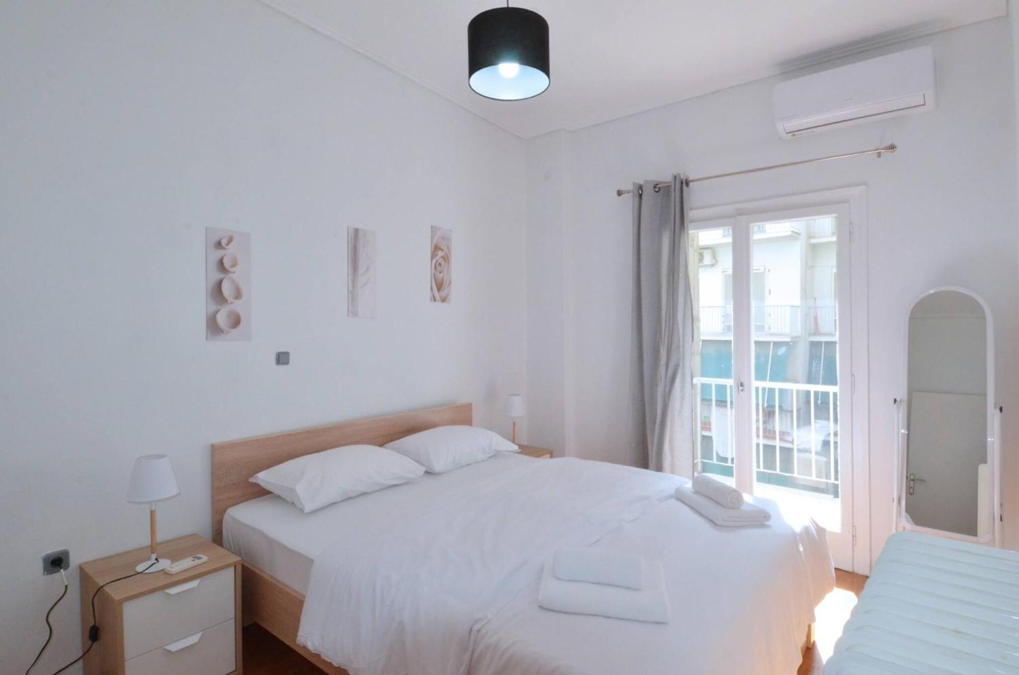 A Cozy Minimal Apartment At Koukaki, Dimitrako... 아테네 외부 사진